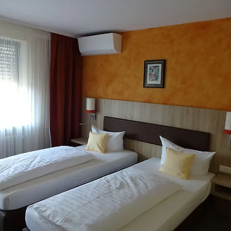 Guest house Zum Ross 3*